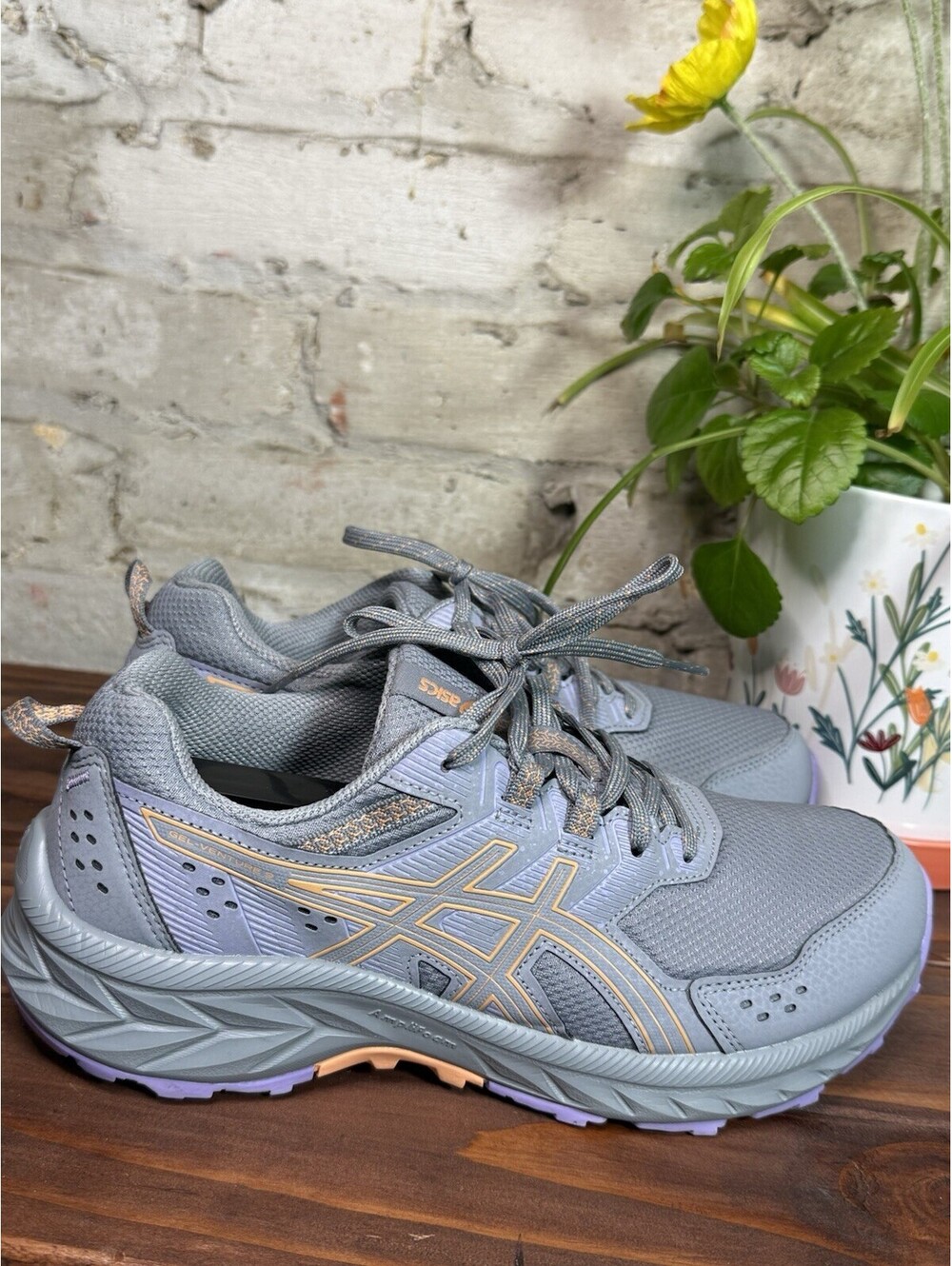 ASICS GEL-Venture 9 Women’s Low Top Lace-Up Wide Gray/Purple/Orange Sneakers
